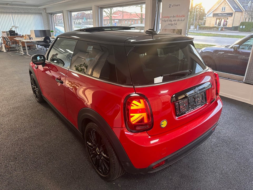 MINI Cooper SE Camden Edition 3d