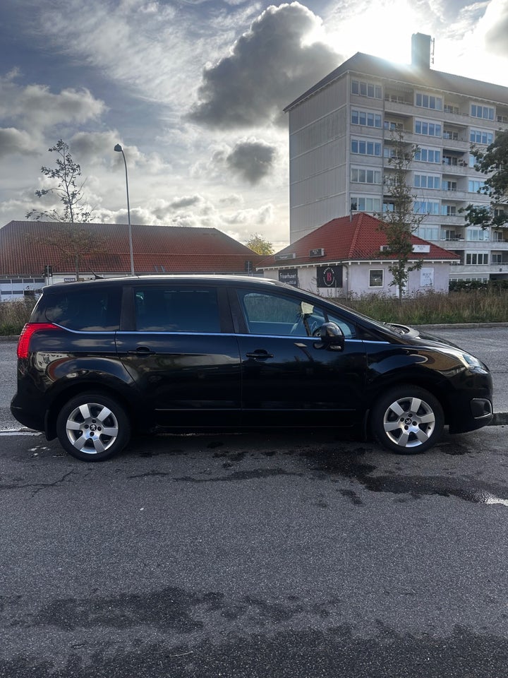 Peugeot 5008 1,6 e-HDi 114 Motion+ ESG 7prs 5d