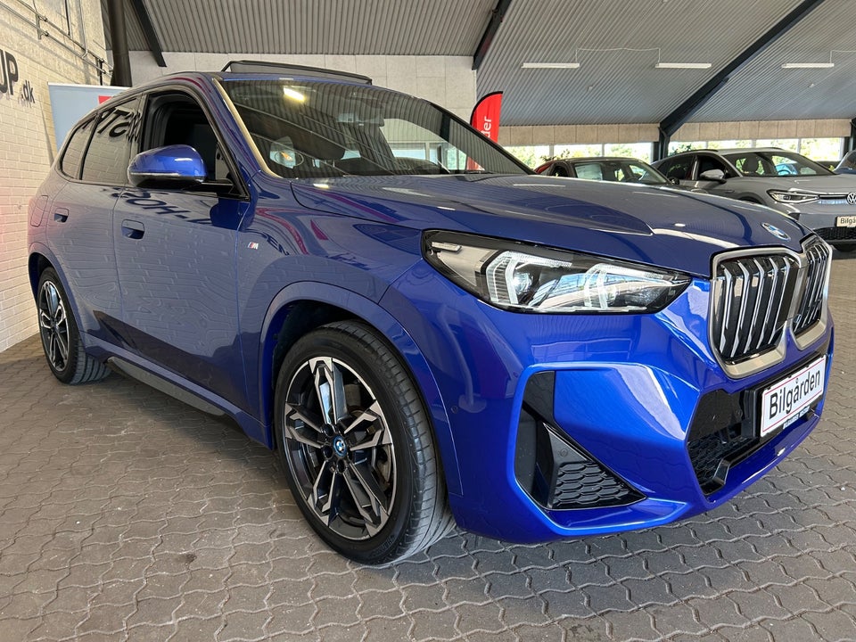 BMW iX1 xDrive30 M-Sport 5d