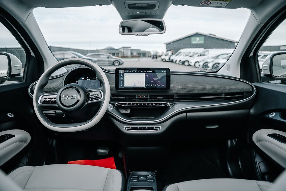 Fiat 500e 42 la Prima by Bocelli Cabrio 2d