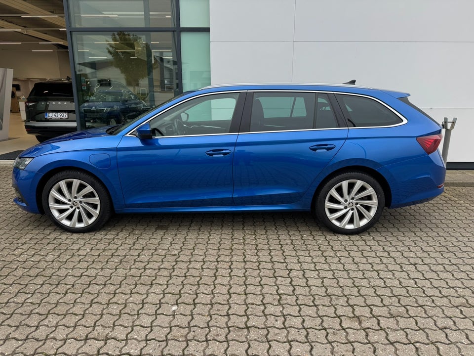 Skoda Octavia 1,4 TSi iV Plus Combi DSG 5d
