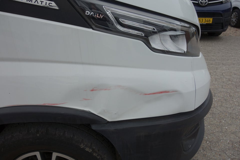 Iveco Daily 2,3 35S16 12m³ Van AG8