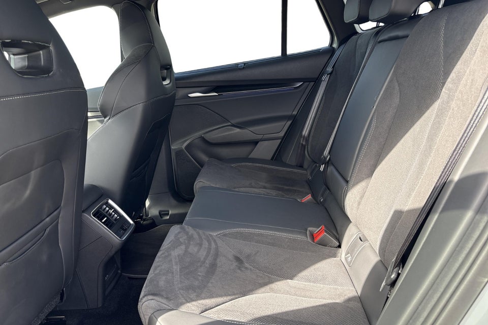 Skoda Enyaq 85 iV Sportline Advanced 5d