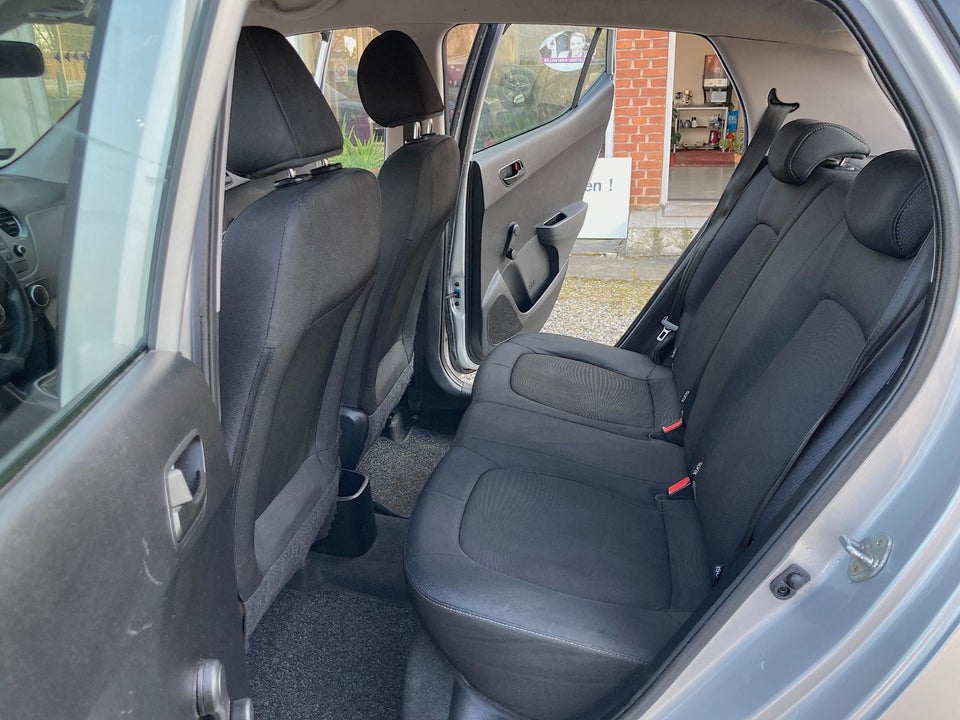 Hyundai i10 1,0 Life 5d