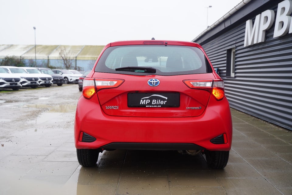 Toyota Yaris 1,5 Hybrid H2 e-CVT 5d