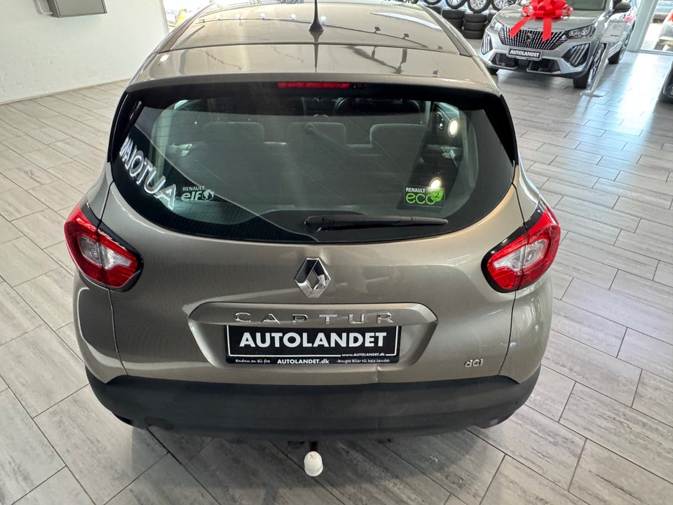 Renault Captur 1,5 dCi 90 Dynamique EDC 5d