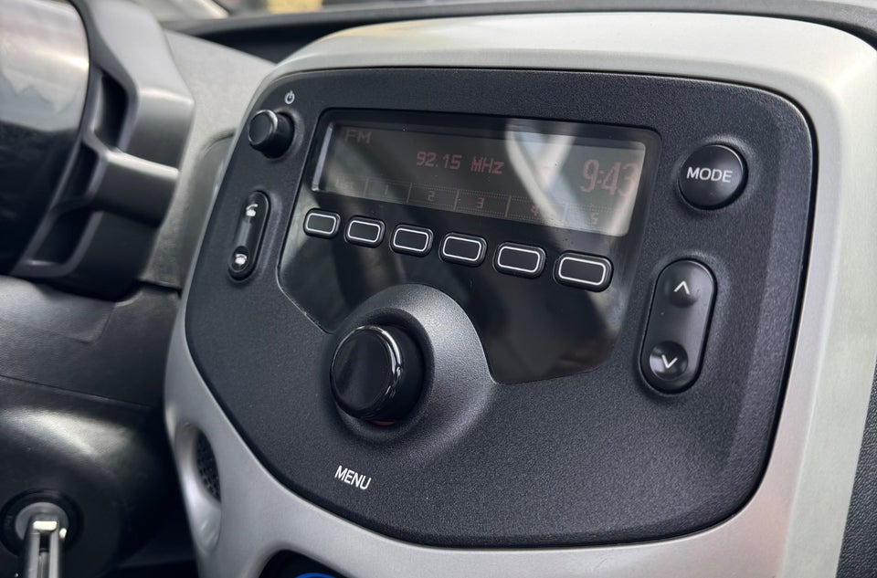 Citroën C1 1,0 e-VTi Shine Airscape 5d