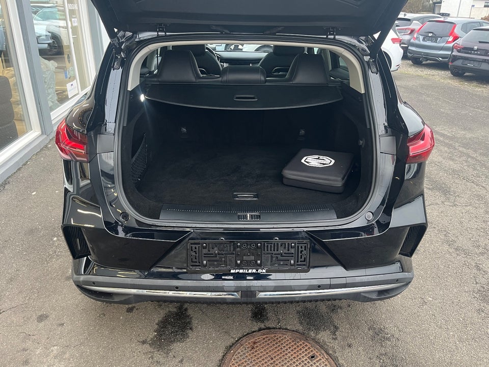 MG Marvel R Performance 5d