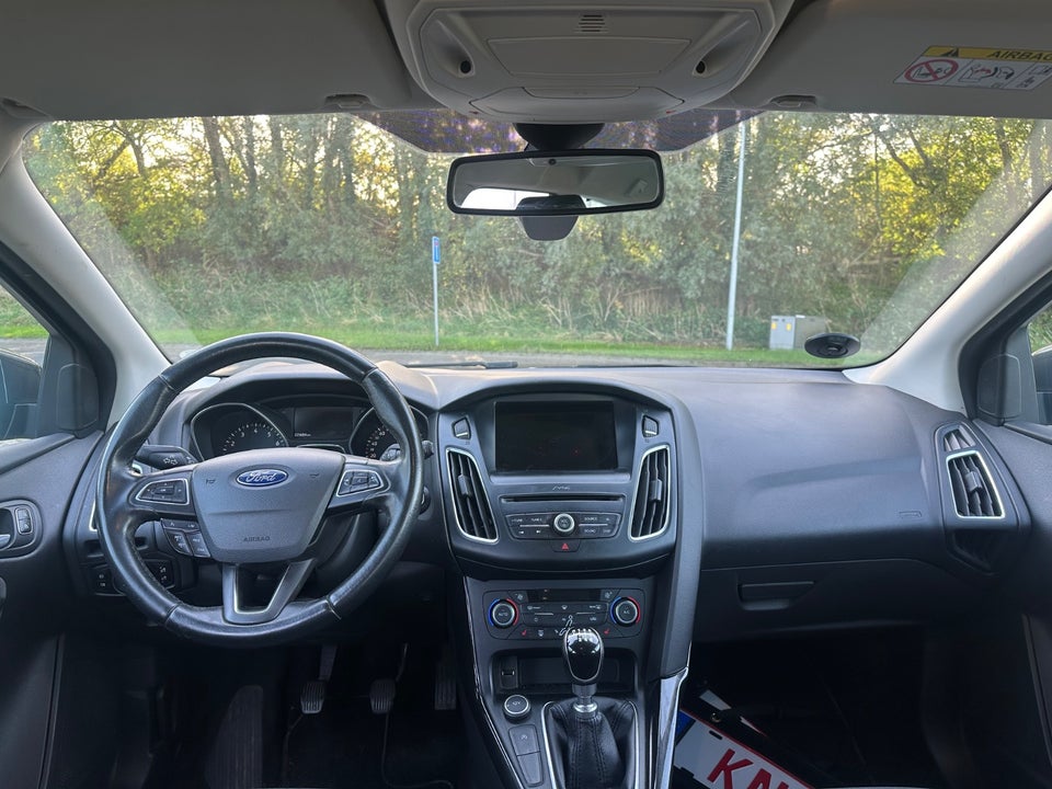 Ford Focus 1,0 SCTi 125 Titanium stc. 5d