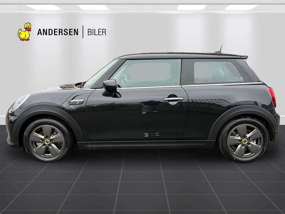 MINI Cooper SE Essential 3d