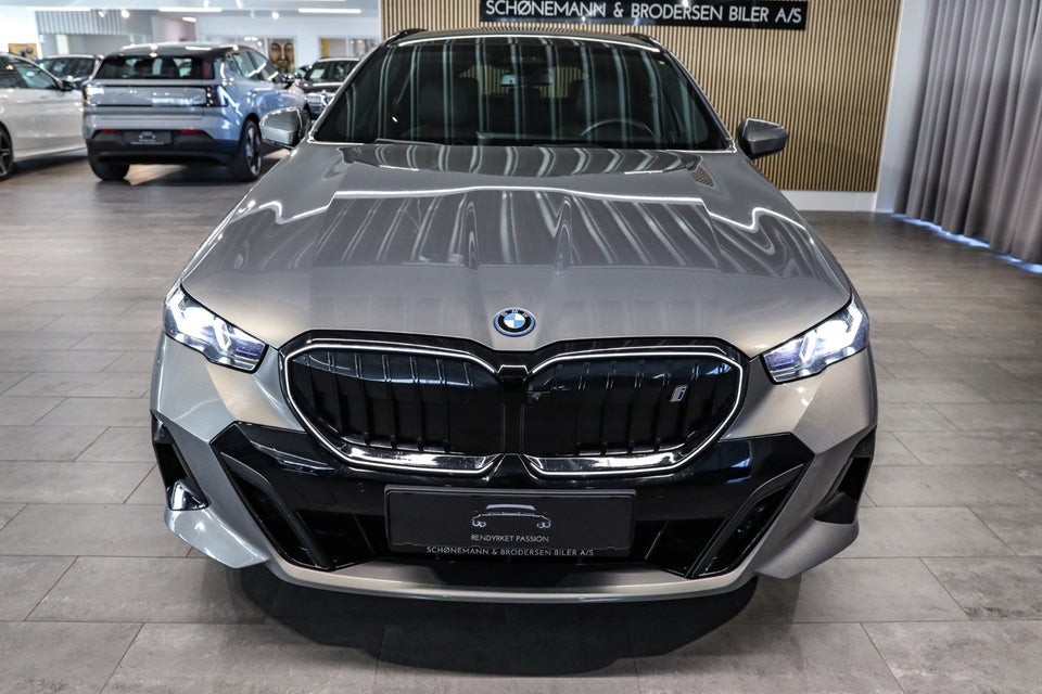 BMW i5 eDrive40 Touring M-Sport Pro 5d