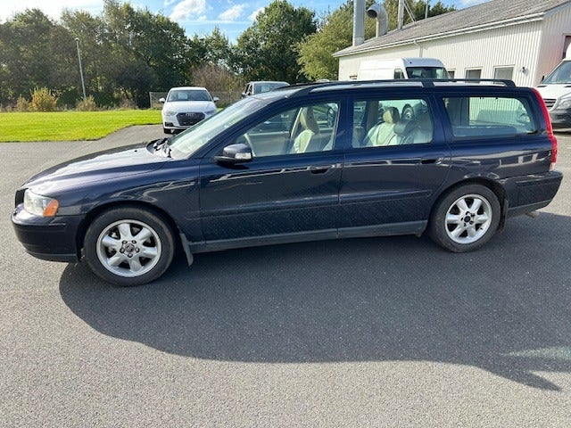 Volvo V70 2,4 170 Kinetic 5d