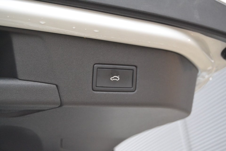 VW ID.4 77 Pro Performance Family 5d