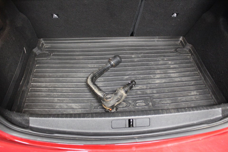 Peugeot 208 1,2 PureTech 100 Platin Sport 5d