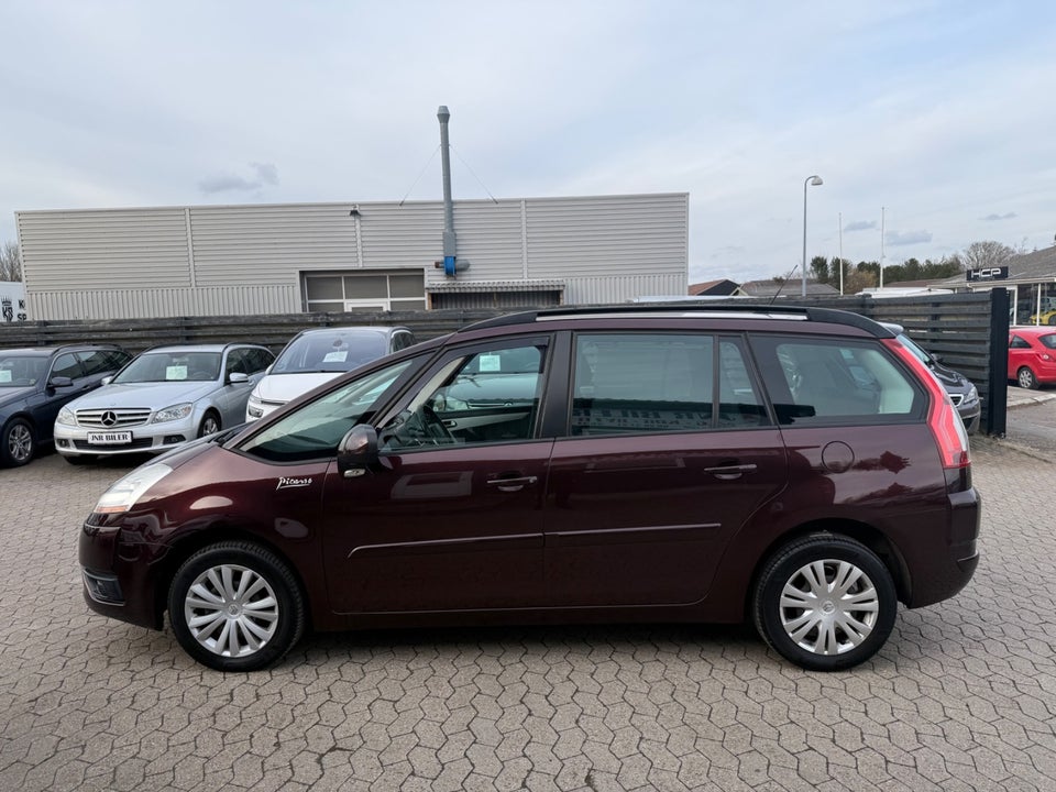 Citroën Grand C4 Picasso 2,0 16V VTR+ E6G 7prs 5d