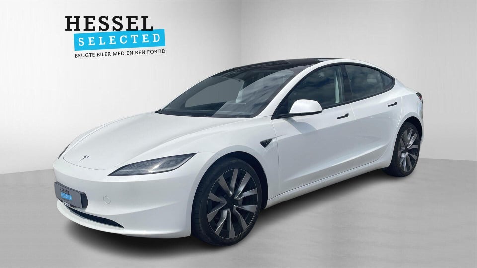 Tesla Model 3 Long Range AWD 4d