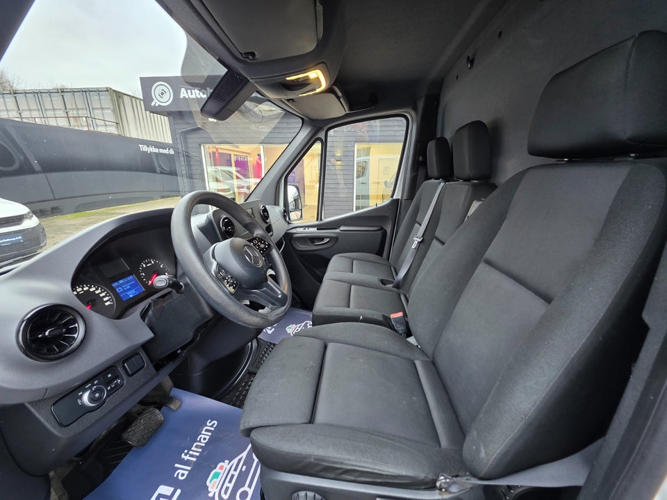 Mercedes Sprinter 214 2,2 CDi A1 Chassis FWD 2d