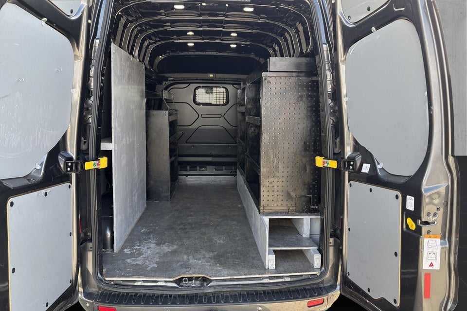 Ford Transit Custom 300 L2 2,0 EcoBlue Limited aut.