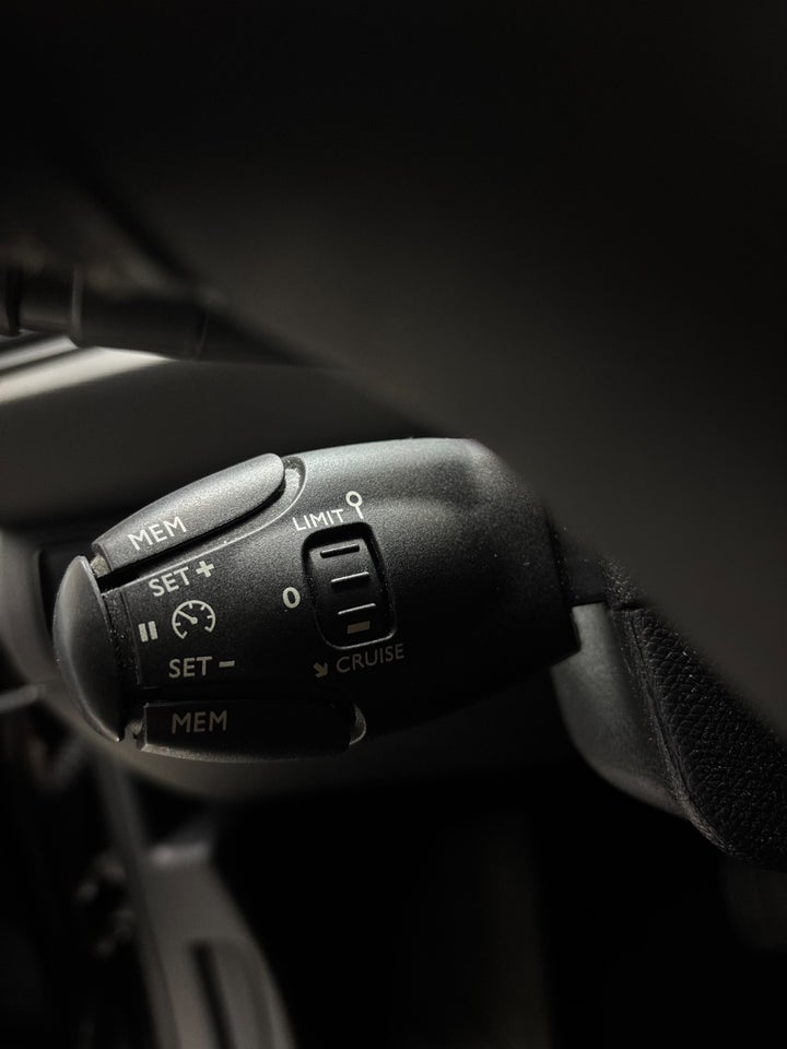 Peugeot 308 1,6 BlueHDi 120 Active SW EAT6 5d