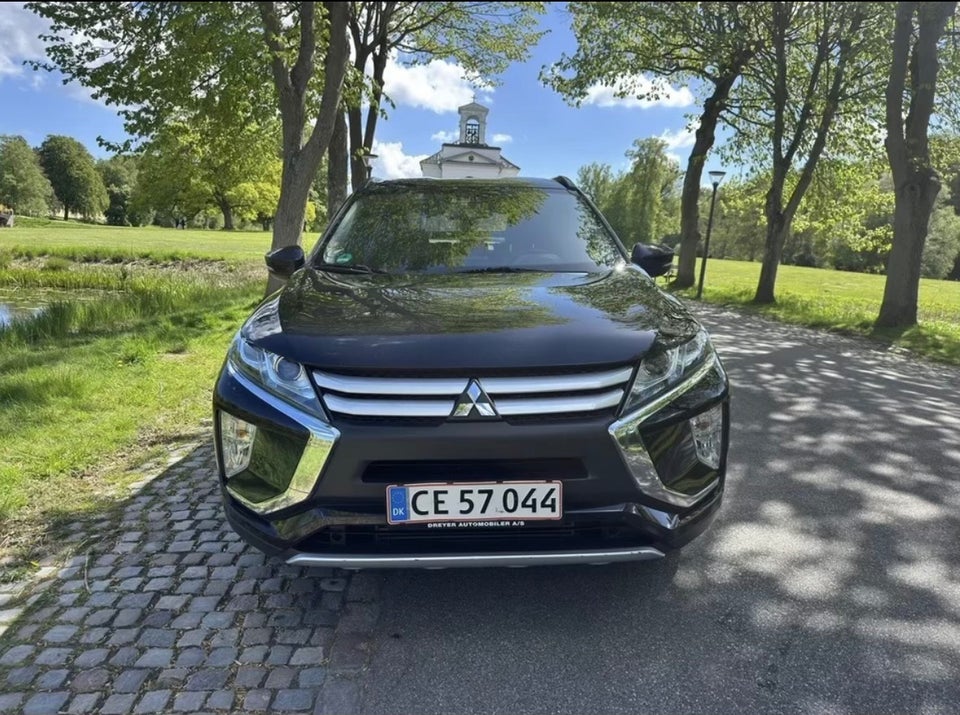 Mitsubishi Eclipse Cross 1,5 T 163 Intense+ 5d