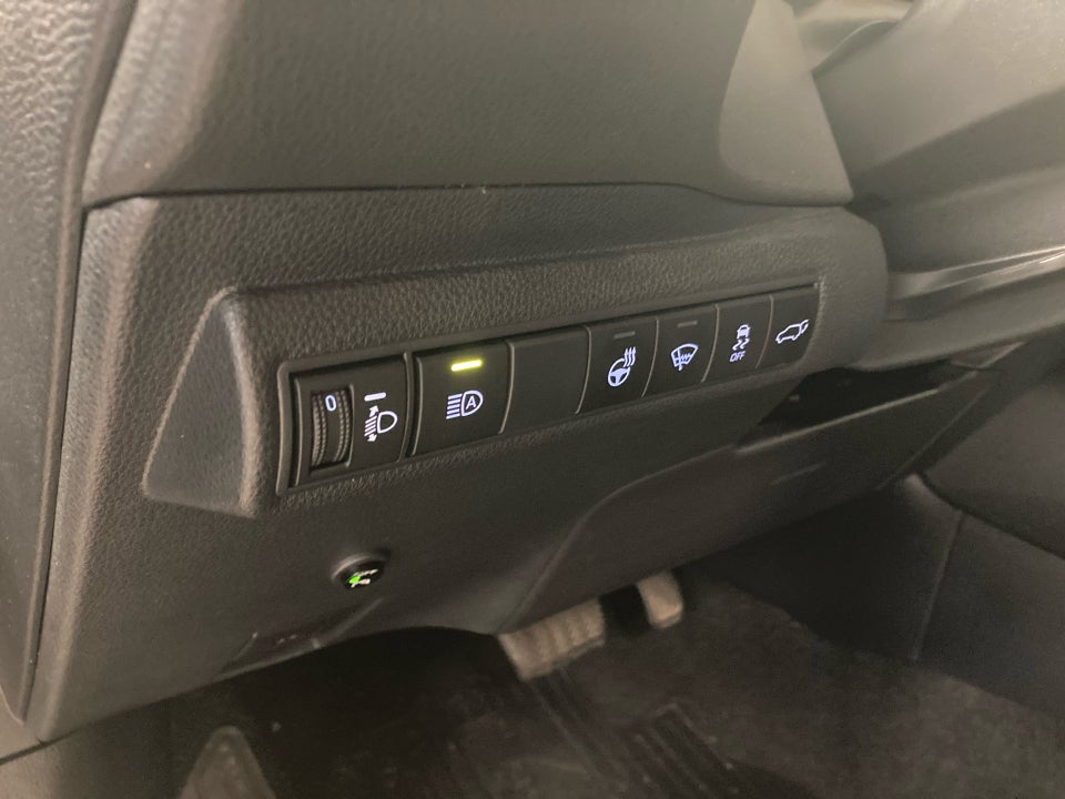 Toyota Corolla 1,8 Hybrid H3 Premium Touring Sports MDS 5d