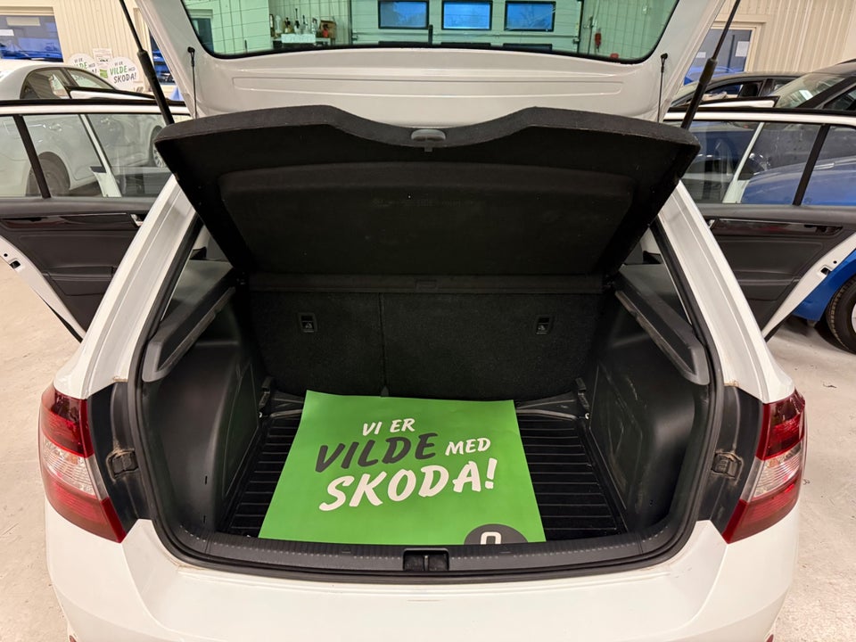 Skoda Rapid 1,0 TSi 110 Ambition Spaceback 5d