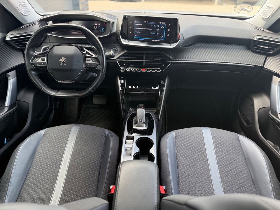 Peugeot 2008 1,5 BlueHDi 130 Allure Pack EAT8 Van 5d