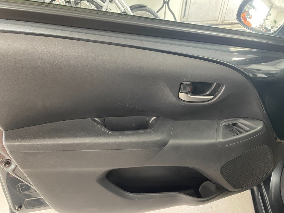 Toyota Aygo 1,0 VVT-i x-sky 5d