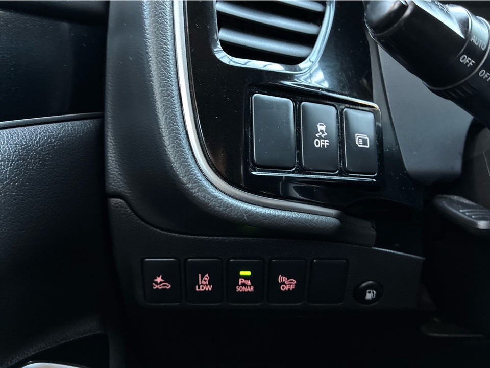 Mitsubishi Outlander 2,4 PHEV Invite CVT 4WD 5d