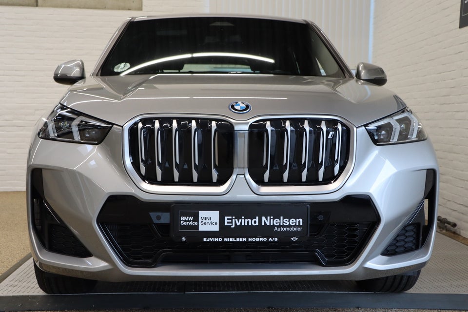 BMW iX1 xDrive30 M-Sport Premium 5d