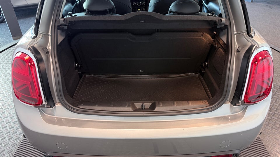 MINI Cooper SE Edition Premium 3d