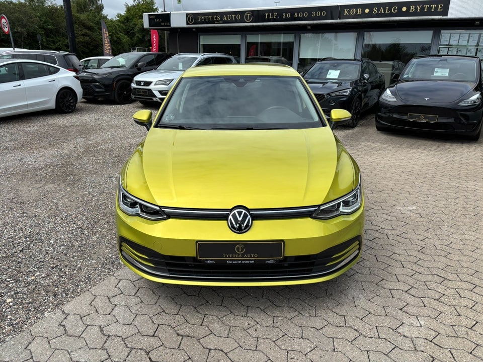 VW Golf VIII 1,4 eHybrid DSG 5d
