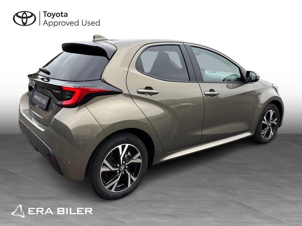 Toyota Yaris 1,5 Hybrid Style e-CVT 5d