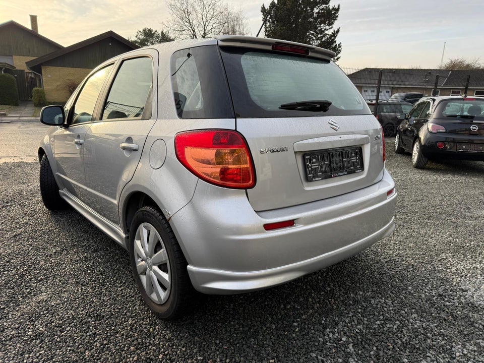 Suzuki SX4 1,6 CombiBack GL 5d