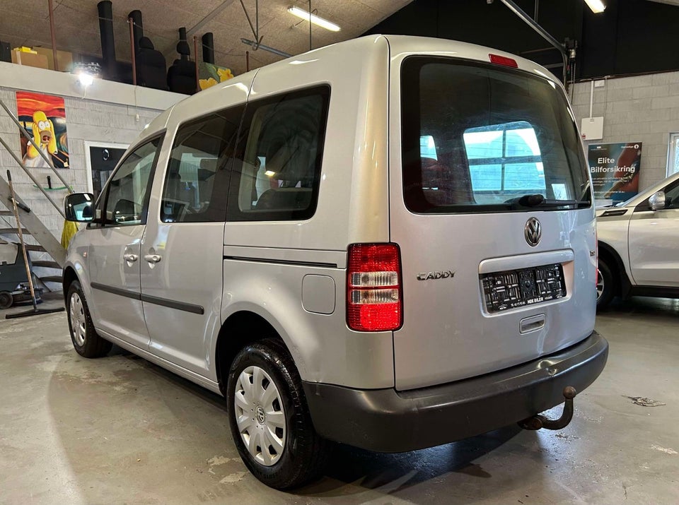 VW Caddy 1,2 TSi 85 Trendline 5d