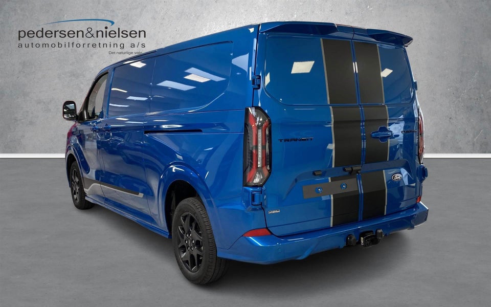 Ford Transit Custom 320L 2,5 PHEV Sport CVT