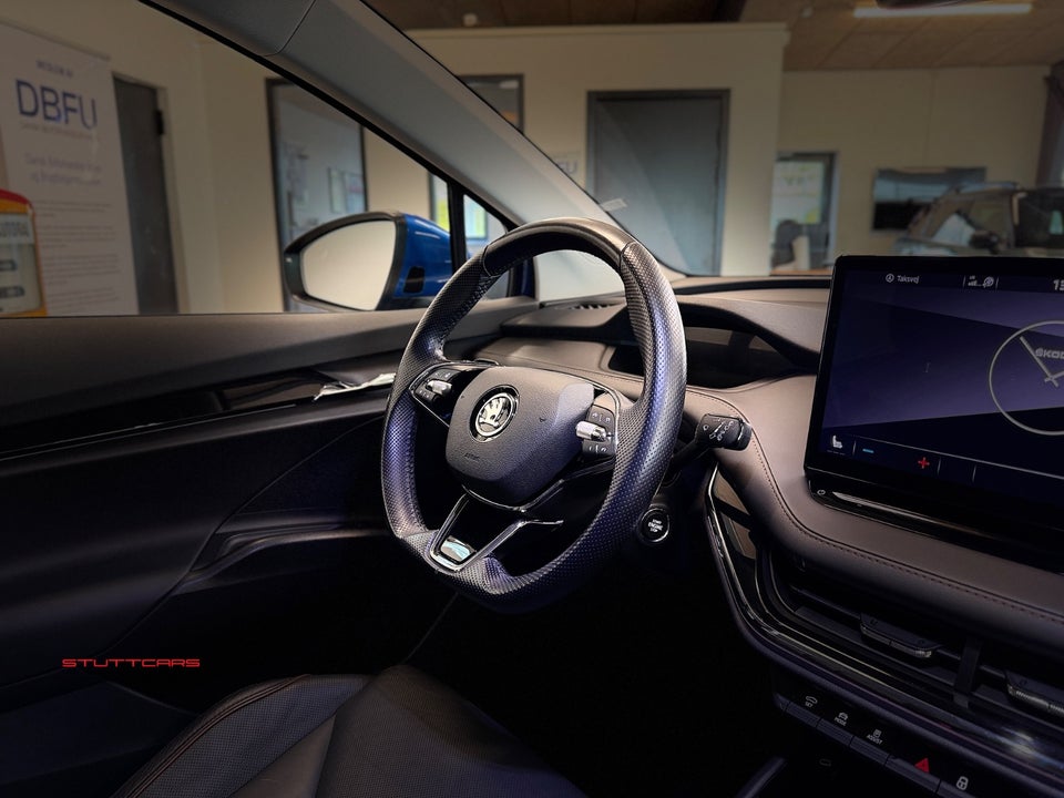 Skoda Enyaq 80 iV Suite 5d