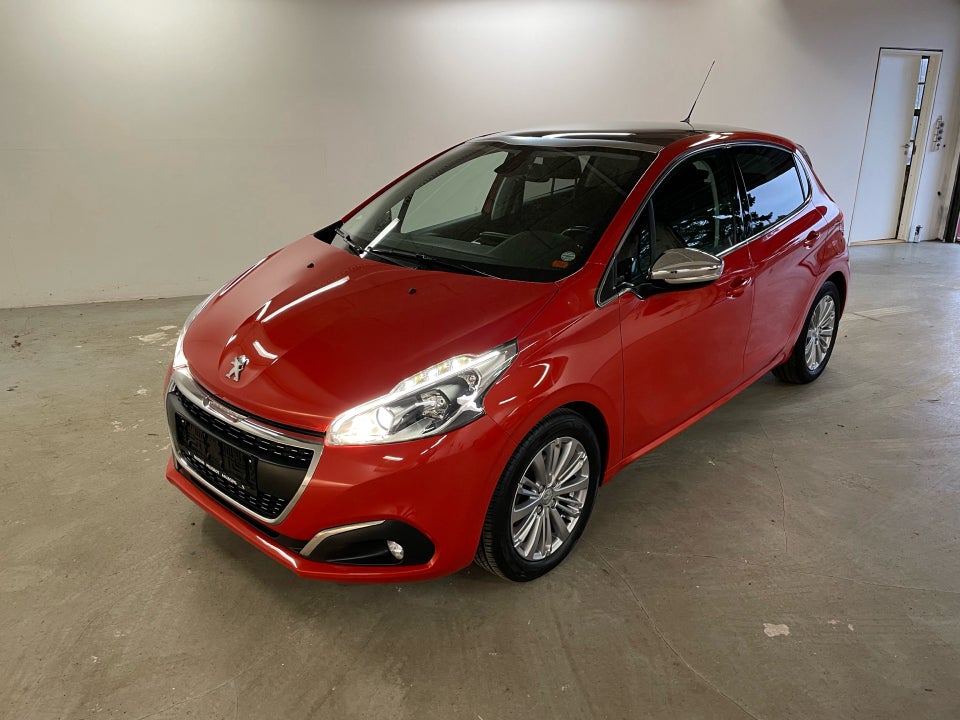 Peugeot 208 1,6 BlueHDi 100 Selection Sky 5d