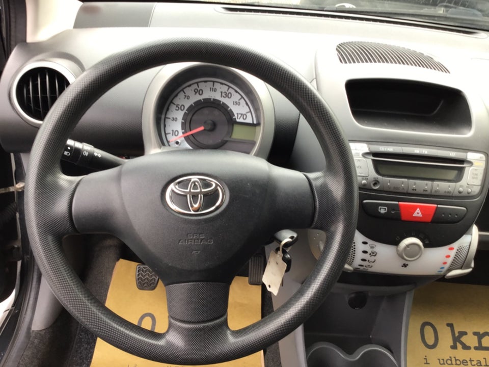 Toyota Aygo 1,0 VVT-i T2 5d