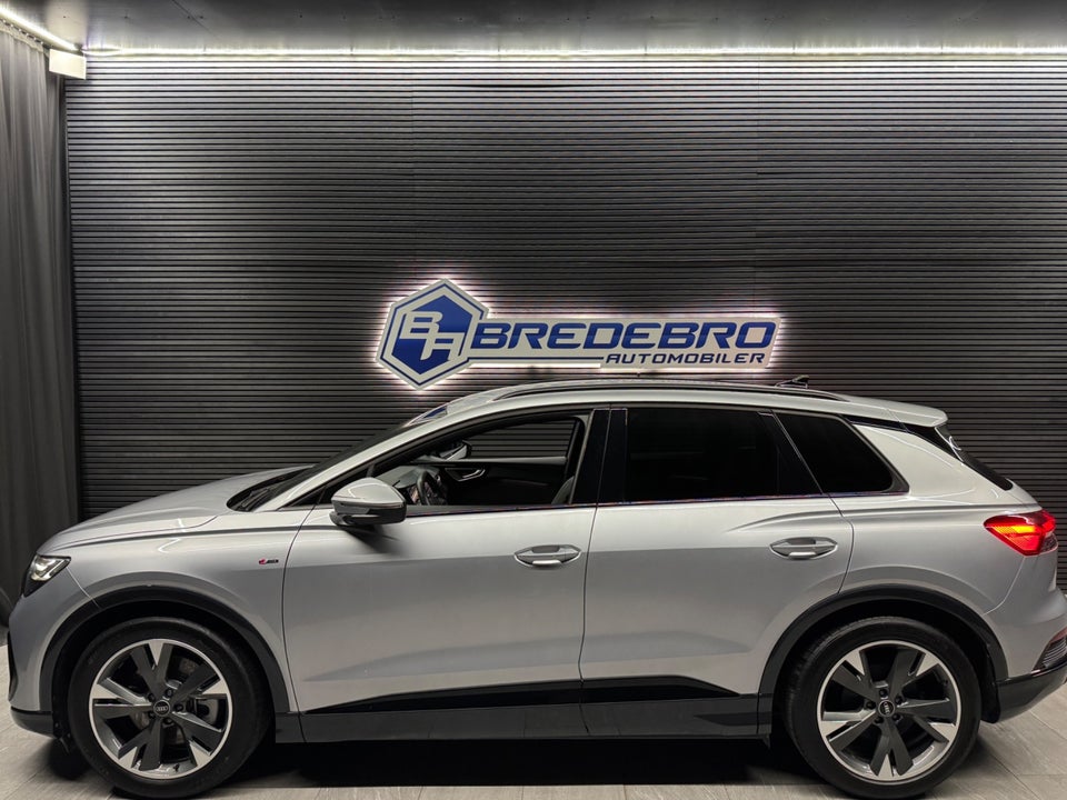 Audi Q4 e-tron 45 S-line 5d