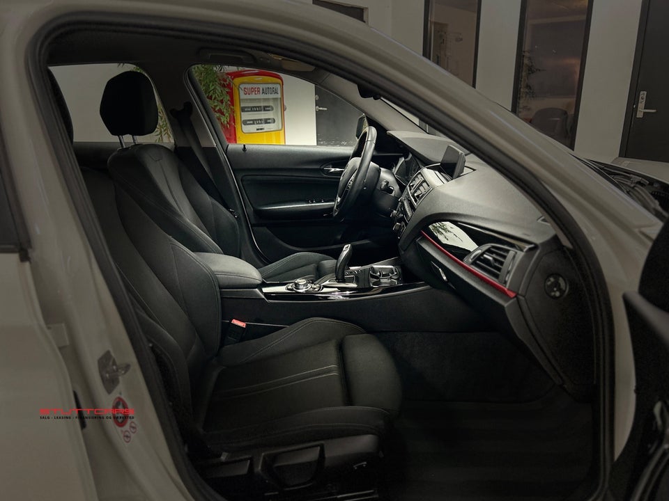 BMW 116d 1,5 Sport Line aut. 5d