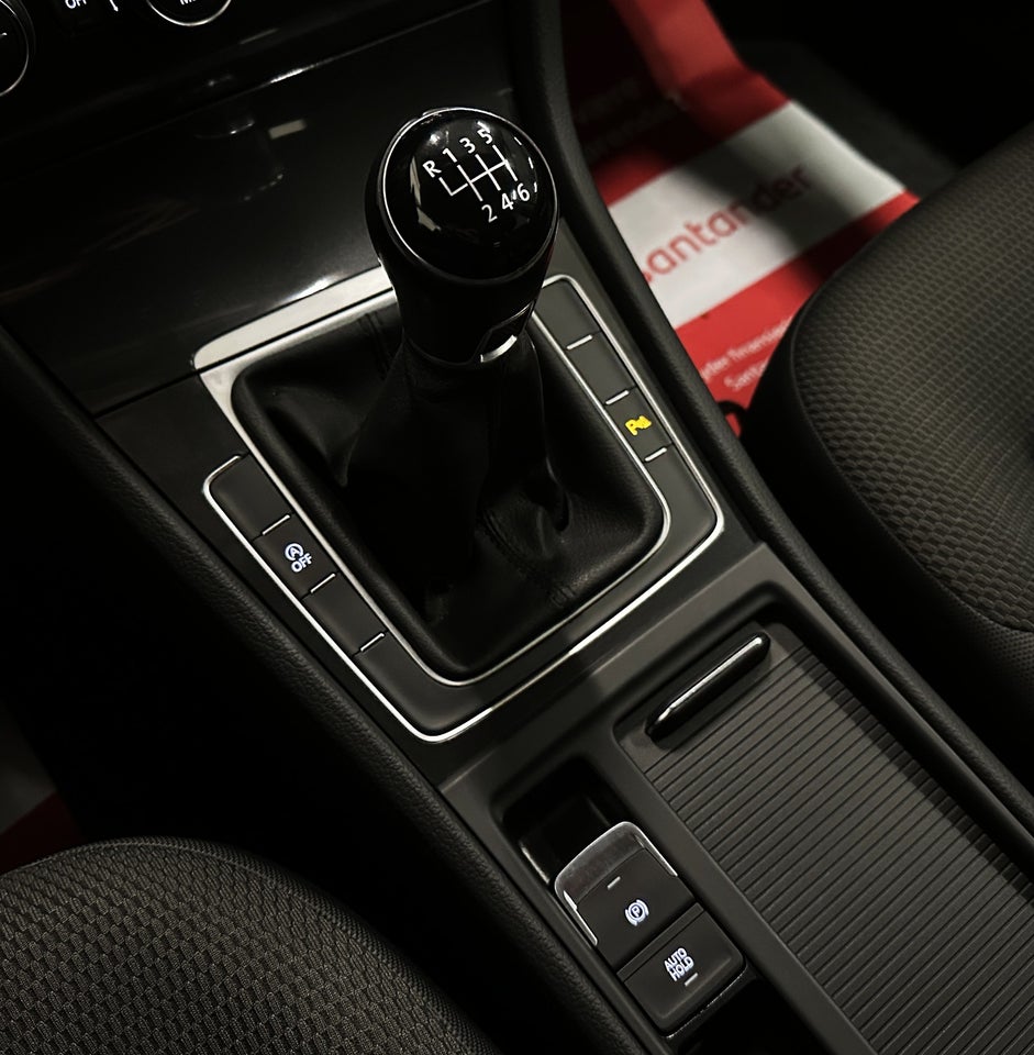 VW Golf VII 1,5 TSi 130 Comfortline 5d