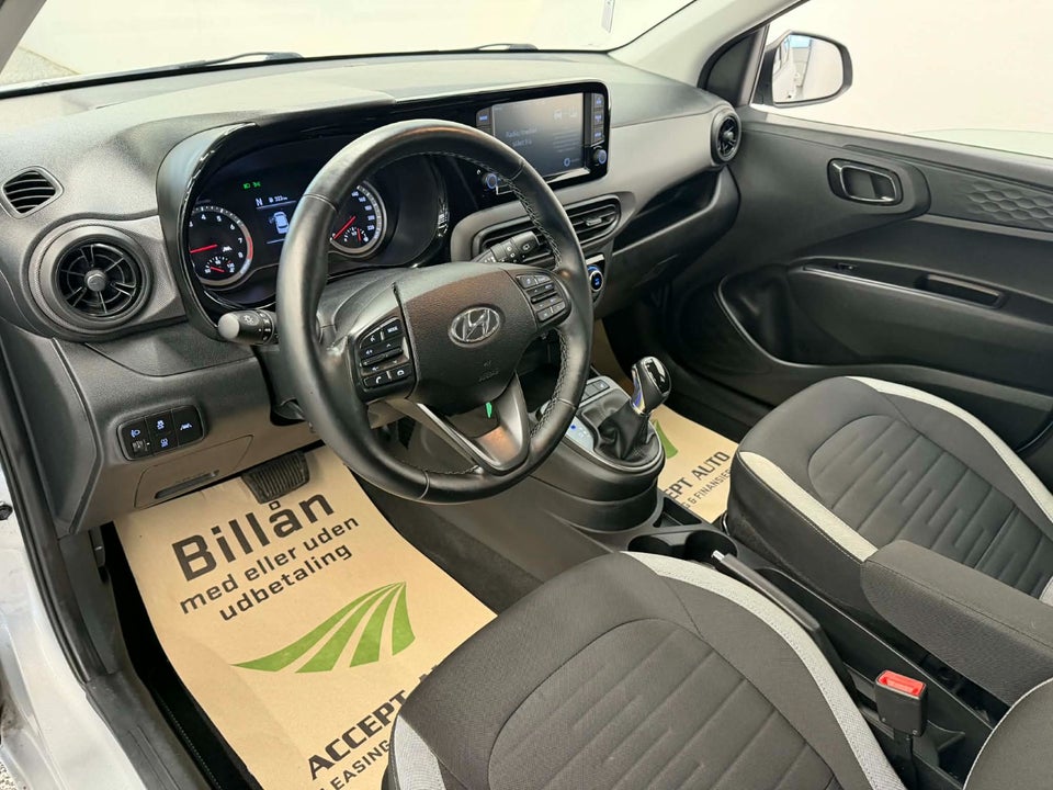 Hyundai i10 1,0 MPi Advanced AMT 5d