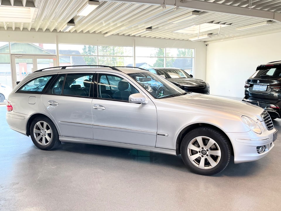 Mercedes E320 3,0 CDi Avantgarde stc. aut. 7prs 5d