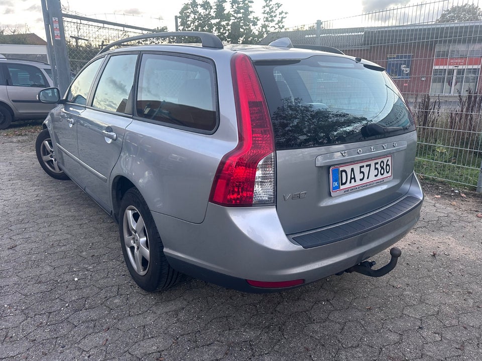 Volvo V50 1,6 Style 5d