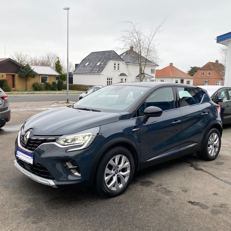 Renault Captur 1,6 E-Tech Intens 5d