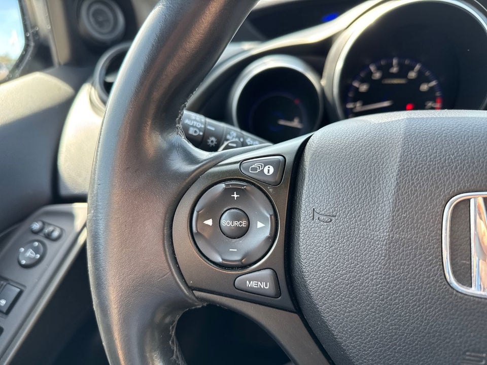 Honda Civic 1,8 i-VTEC Sport aut. 5d