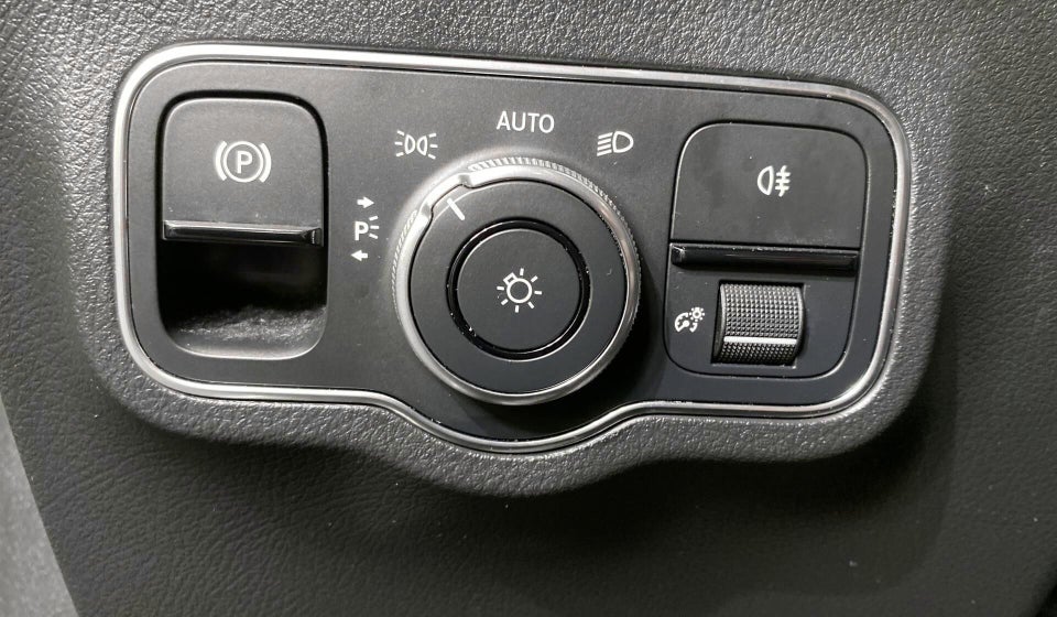 Mercedes EQA250 Progressive 5d