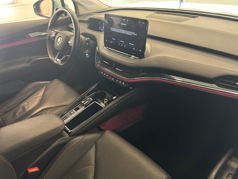 Skoda Enyaq 80 iV Suite 5d