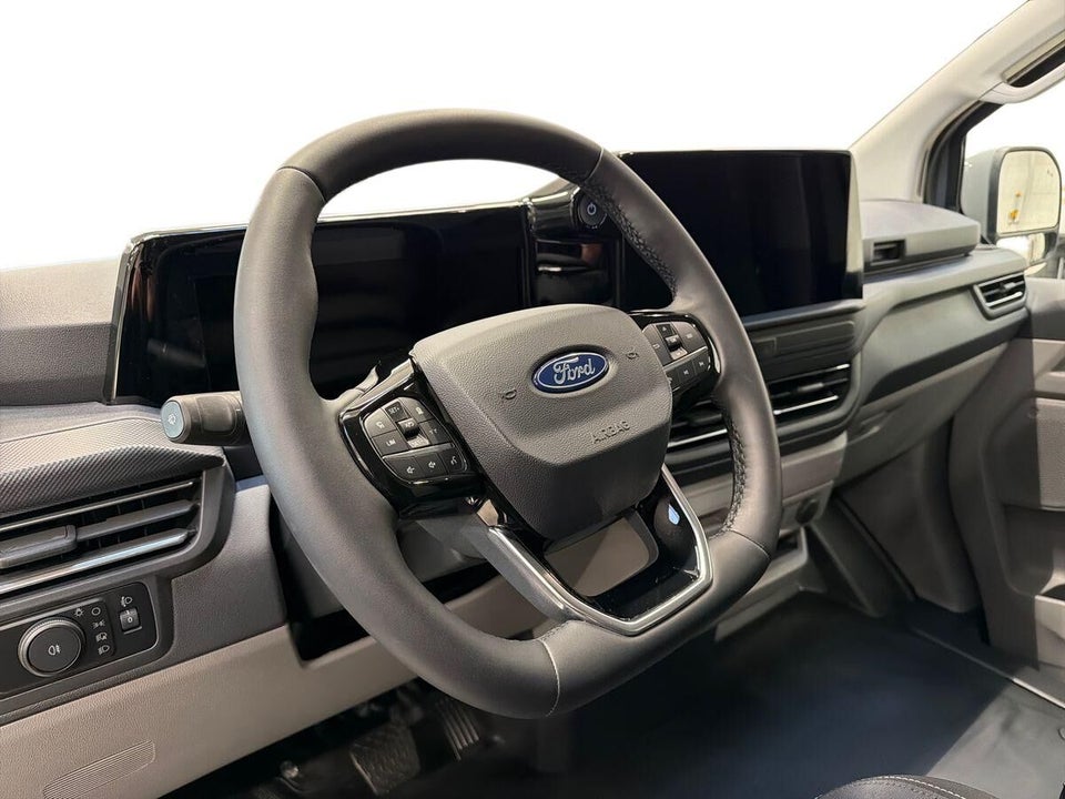 Ford E-Transit Custom 340L 64 Limited